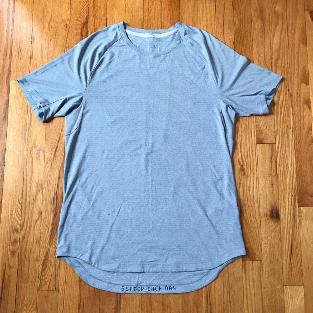 Lululemon Light Blue Short Sleeve Running Tee Large
